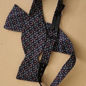 Vinyard Vines Bow Tie